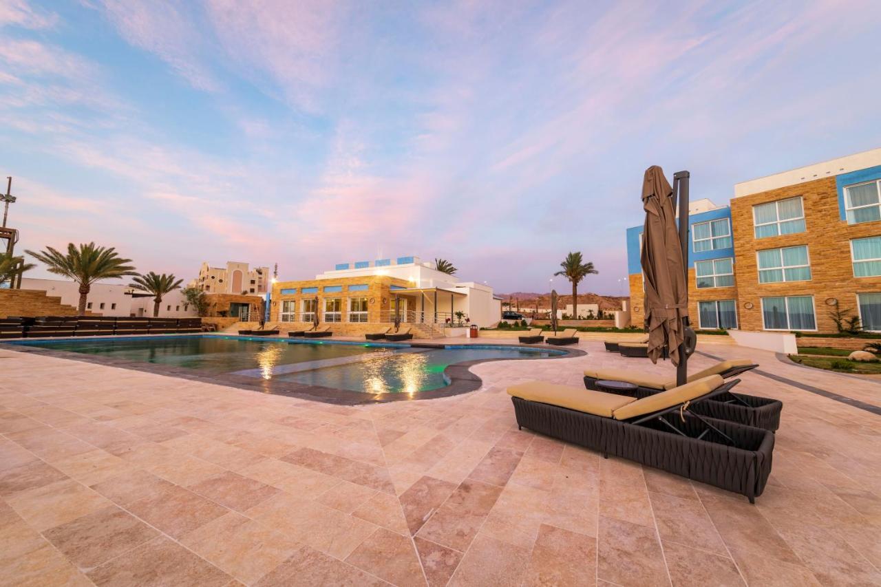 Luxotel Aqaba Beach Resort & Spa Only 15 Years Plus Exterior foto