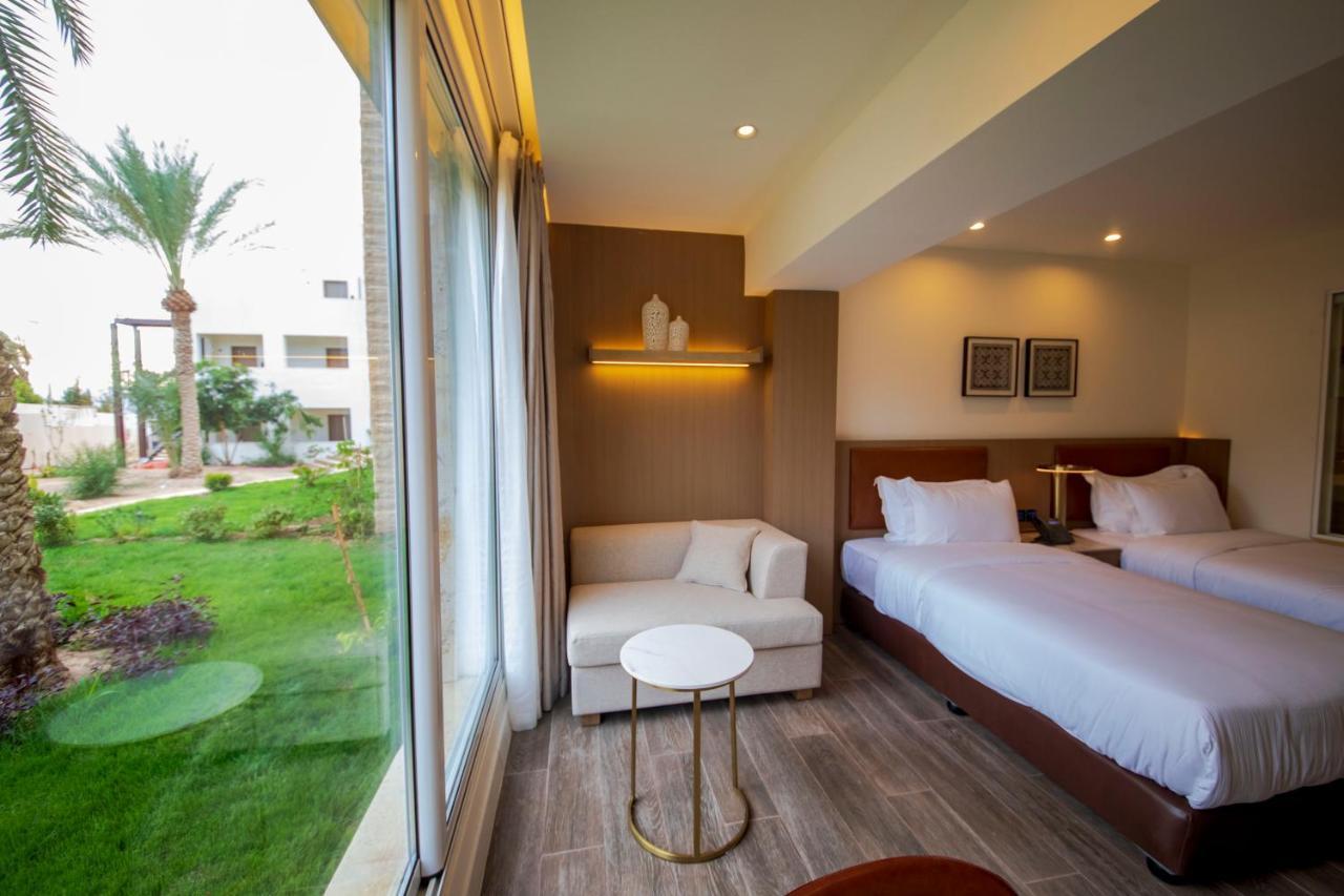 Luxotel Aqaba Beach Resort & Spa Only 15 Years Plus Exterior foto