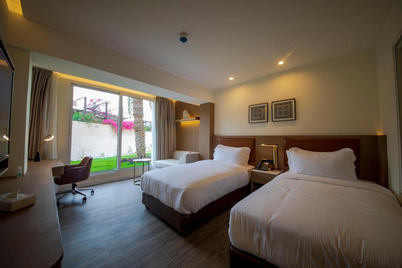 Luxotel Aqaba Beach Resort & Spa Only 15 Years Plus Exterior foto